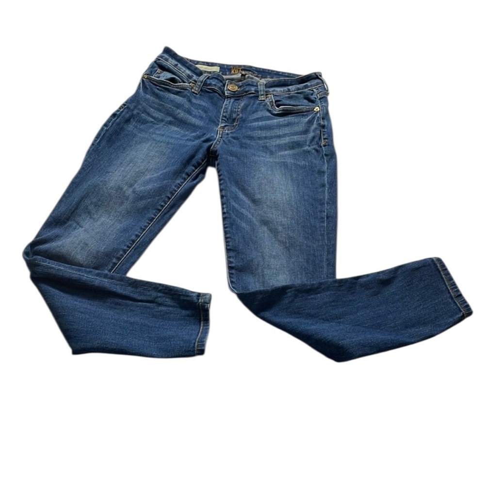 Women’s size 2 Kut from the Kloth Dakota ankle skinny blue jeans